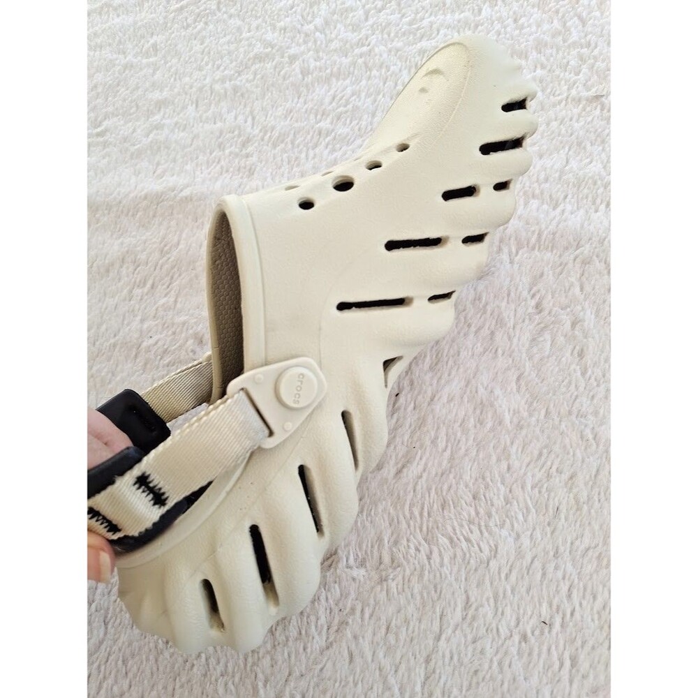 Crocs Echo Clog Bone Black Womens 8 Mens 6 Sculpted Foam 207937-2YJ - Picture 8 of 13